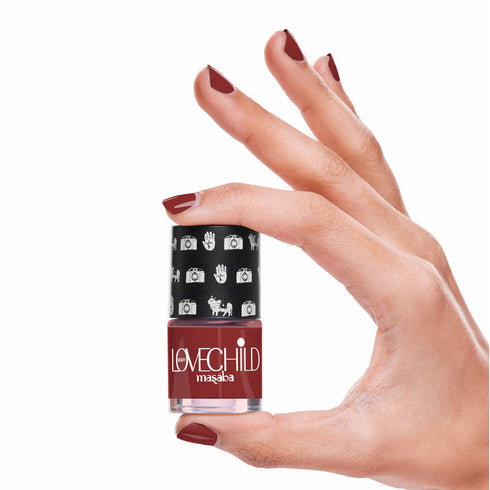 LoveChild Dil  Breathable Blood Red Glossy Nail Paint